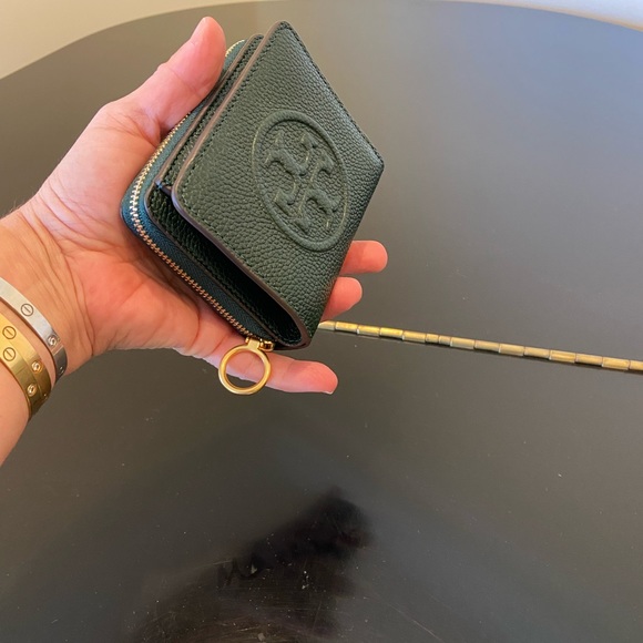 NWT AUTHENTIC LUXURY MINIMALIST RARE Tory Burch Perry Bombe Bi-Fold Wallet - Picture 7 of 17